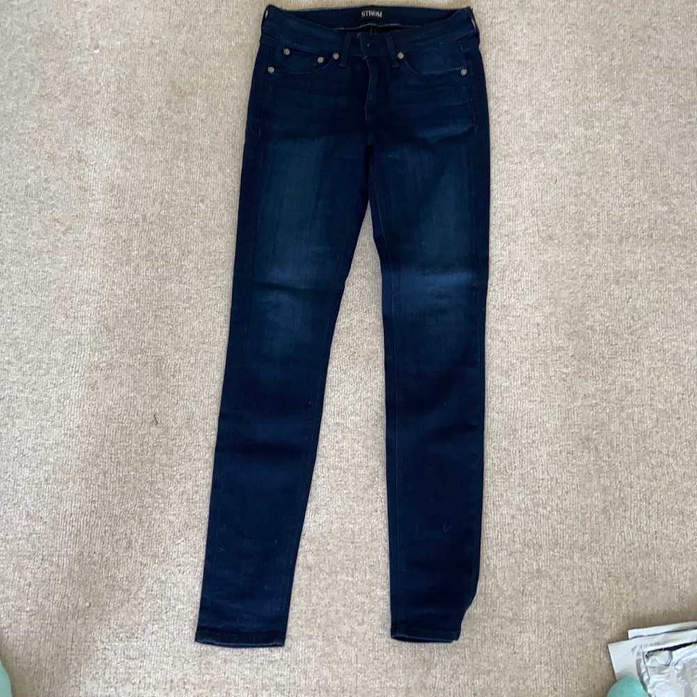 Strom size 25 women’s jeans